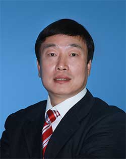 1-尊龙集团有限公司首创人&董事长-吴耀华.jpg